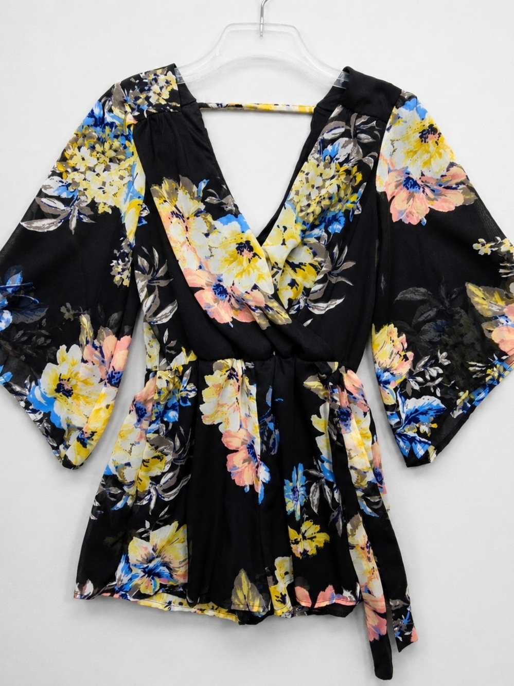 Bailey Blue Y2K Floral Romper Small Bell Sleeve Deep Plunge Boho - Picture 2 of 16
